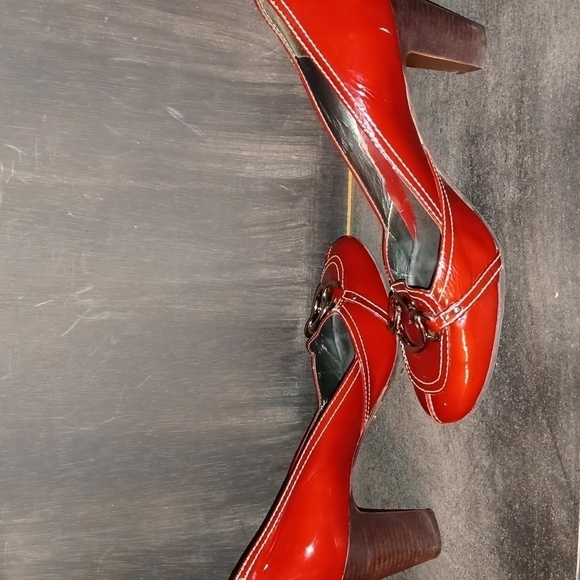 ARTTURO CHIANG MAROON HEEL PUMPS - Picture 10 of 13